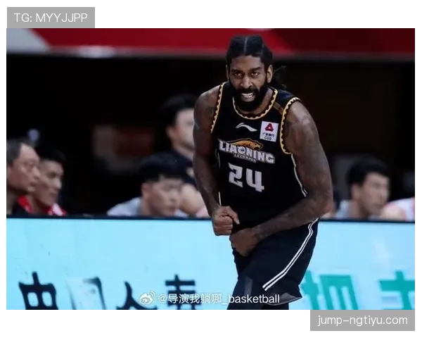 OJ·梅奥突破能力提升显著 拉开与同期后卫得分效率差距 OJ·梅奥突破能力提升显著 拉开与同期后卫得分效率差距